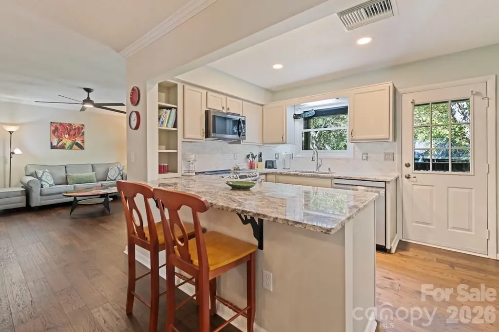 109 Tri Vista Drive Lake Junaluska NC 28745