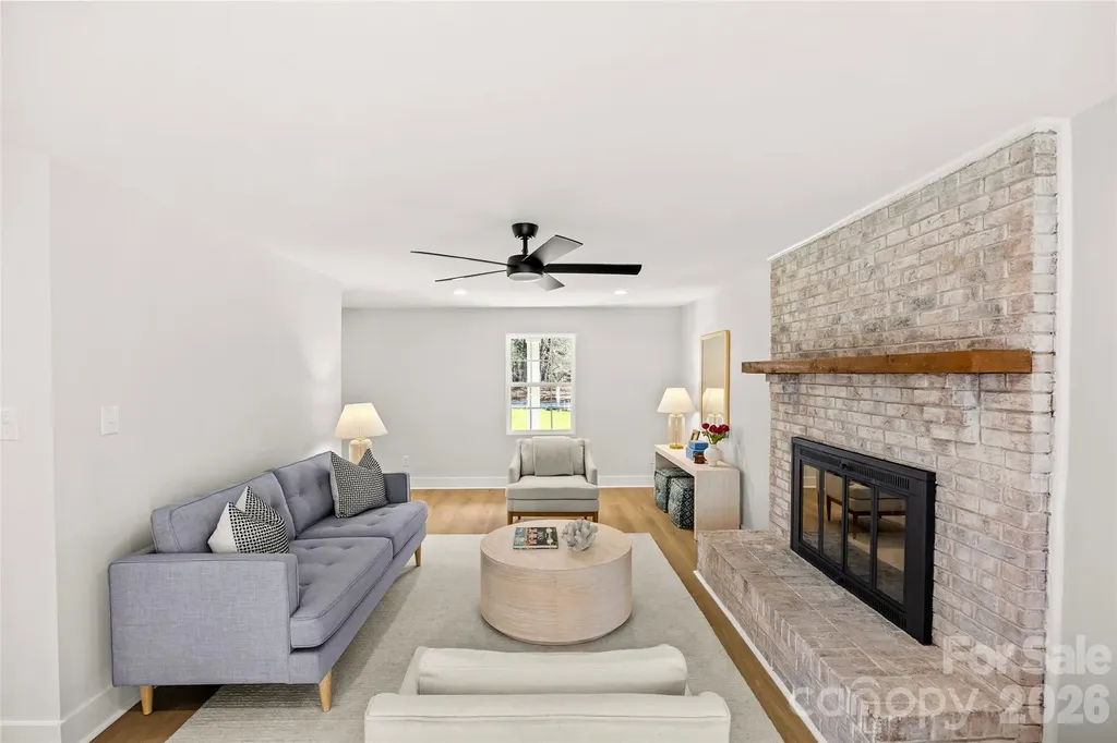 417 Regency Drive Charlotte NC 28211