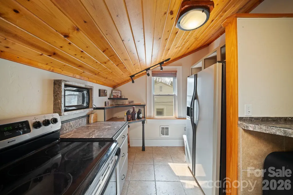 141 Louisiana Avenue Asheville NC 28806