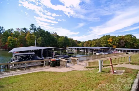 31 Fairway Ridge Lake Wylie SC 29710