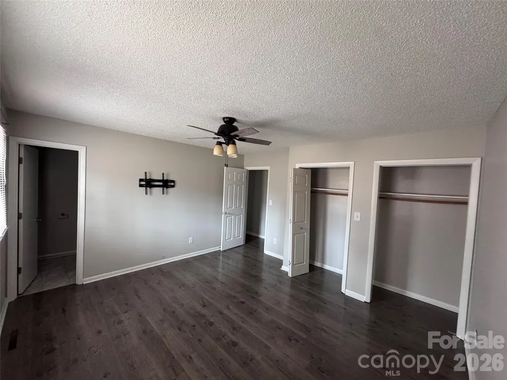 1511 Old Carriage Drive Newton NC 28658