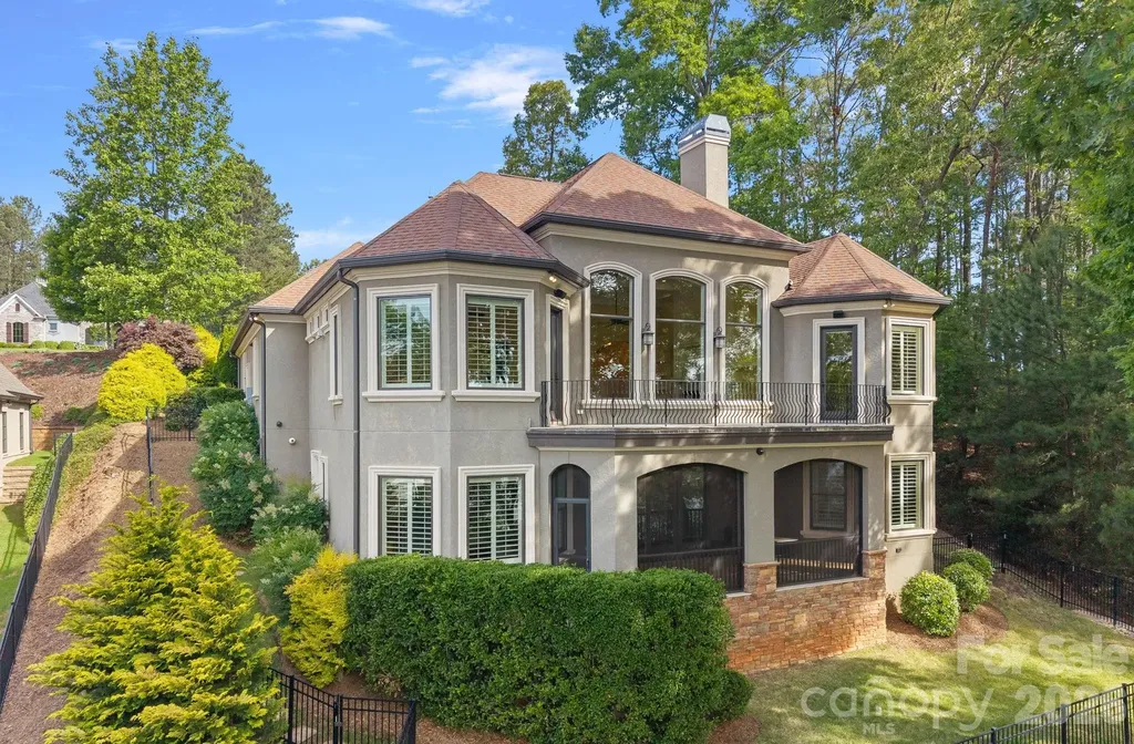 3225 Lake Pointe Drive Belmont NC 28012