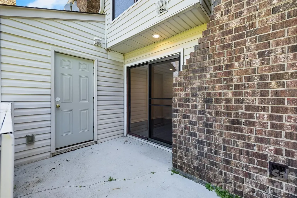 11020 Carmel Crossing Road Charlotte NC 28226