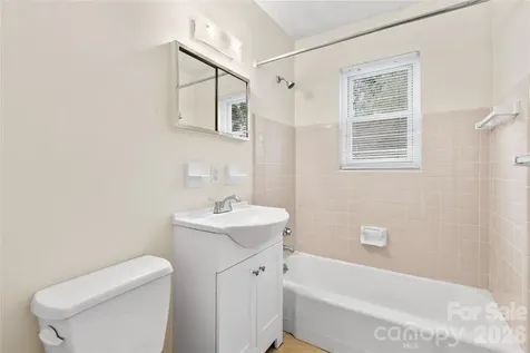 1 Clearbrook Road Asheville NC 28805