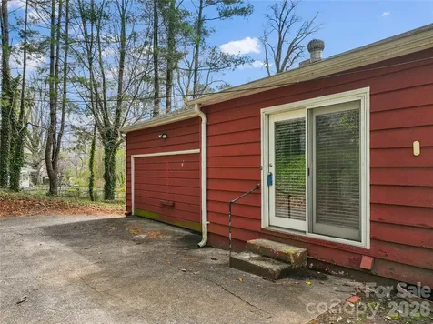1 Clearbrook Road Asheville NC 28805