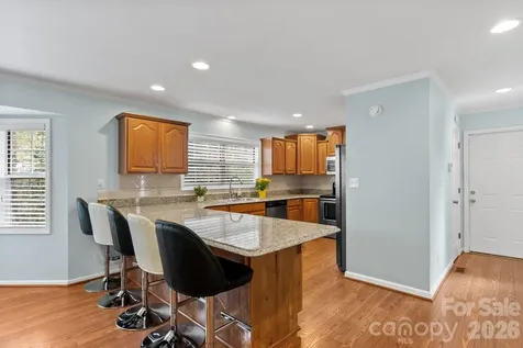 100 Thistle Knoll Court Asheville NC 28803
