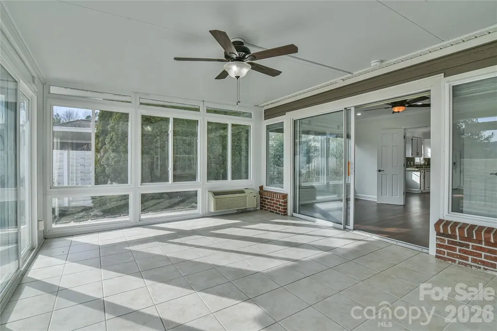 4 Heather Way Candler NC 28715