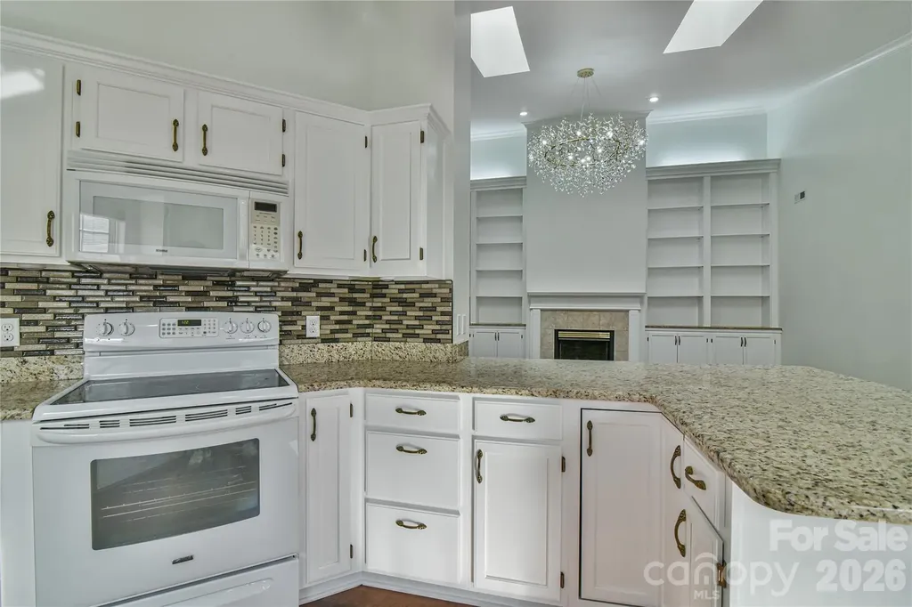 4 Heather Way Candler NC 28715