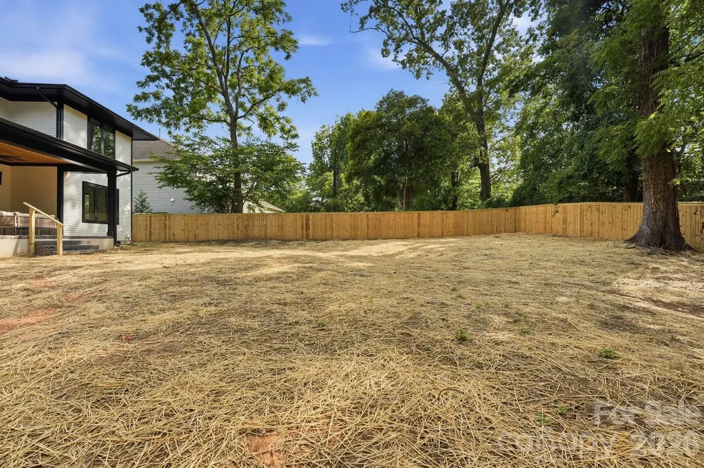 1427 N Sharon Amity Road Charlotte NC 28211