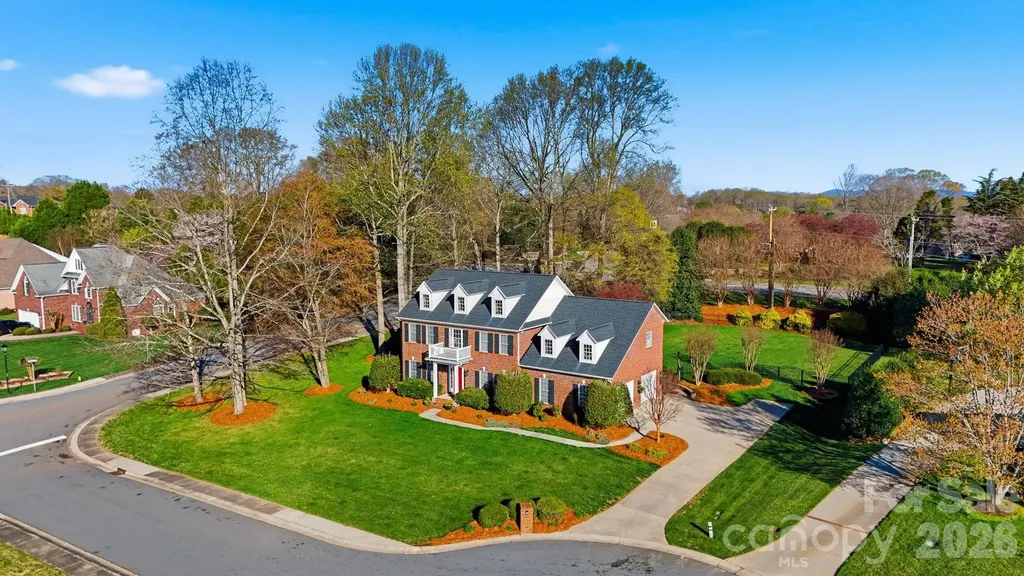 2716 Charleston Court Claremont NC 28610