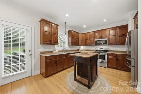 2716 Charleston Court Claremont NC 28610
