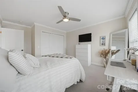 2716 Charleston Court Claremont NC 28610