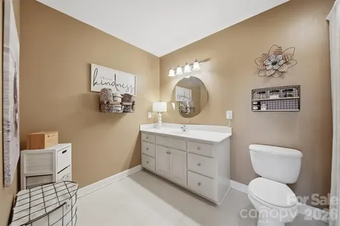 2716 Charleston Court Claremont NC 28610