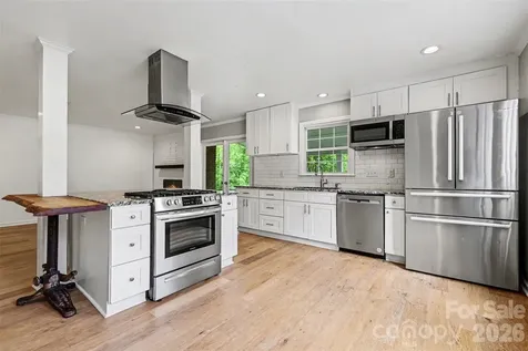 4600 Bournewood Lane Charlotte NC 28226