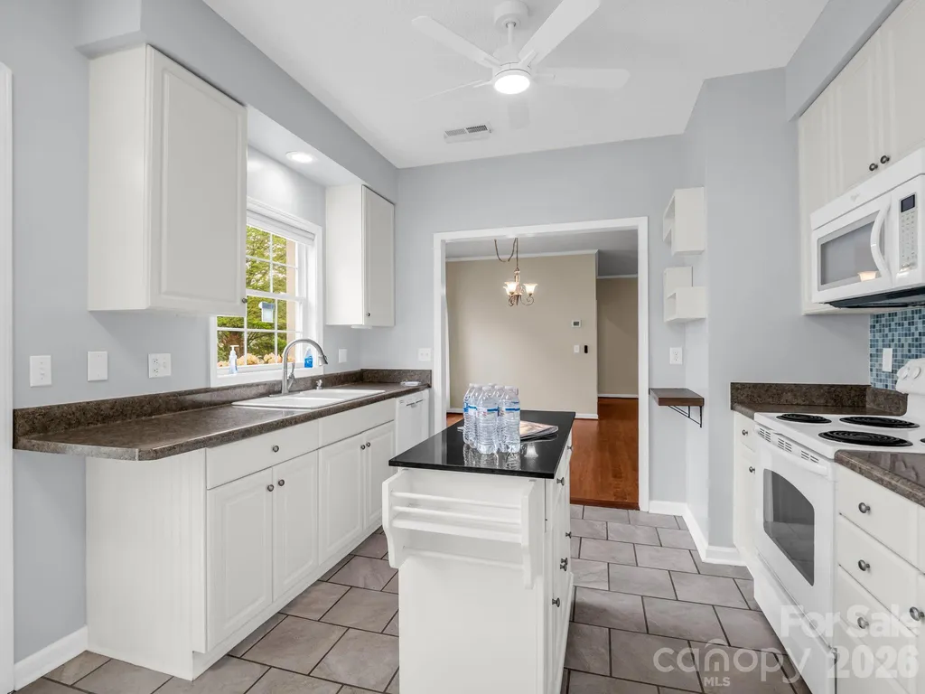 276 Cambridge Drive Brevard NC 28712