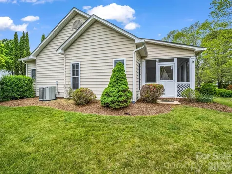 276 Cambridge Drive Brevard NC 28712