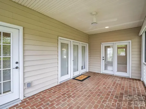 276 Cambridge Drive Brevard NC 28712