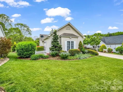276 Cambridge Drive Brevard NC 28712
