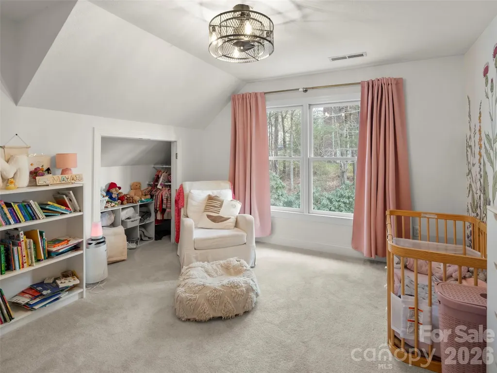 10 Dunnwoody Court Arden NC 28704