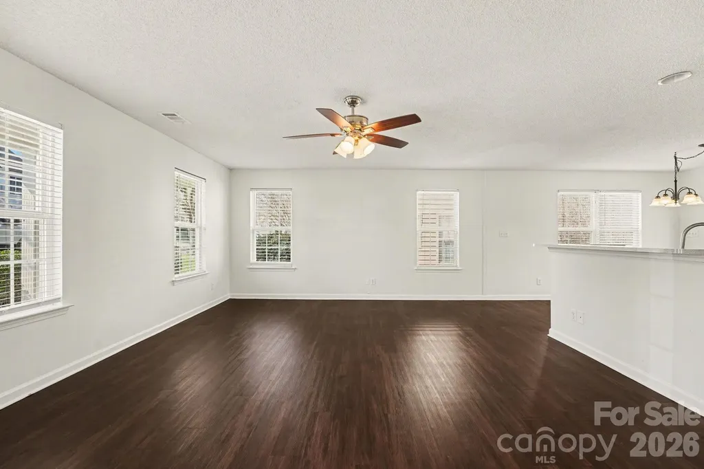 183 Everett Park Drive S Mooresville NC 28115