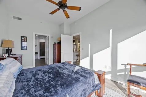 701 Royal Court Charlotte NC 28202