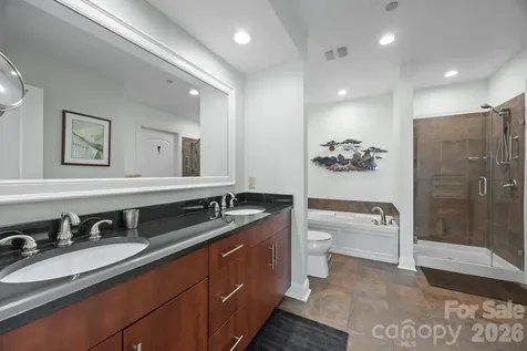 701 Royal Court Charlotte NC 28202