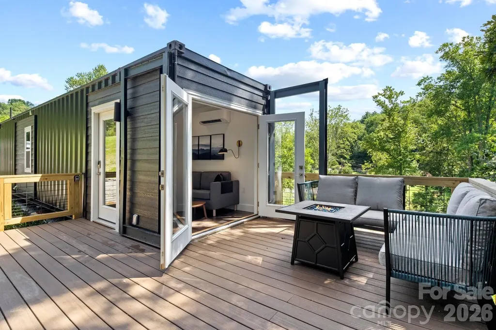 8 & 10 George Allen Ridge Arden NC 28704