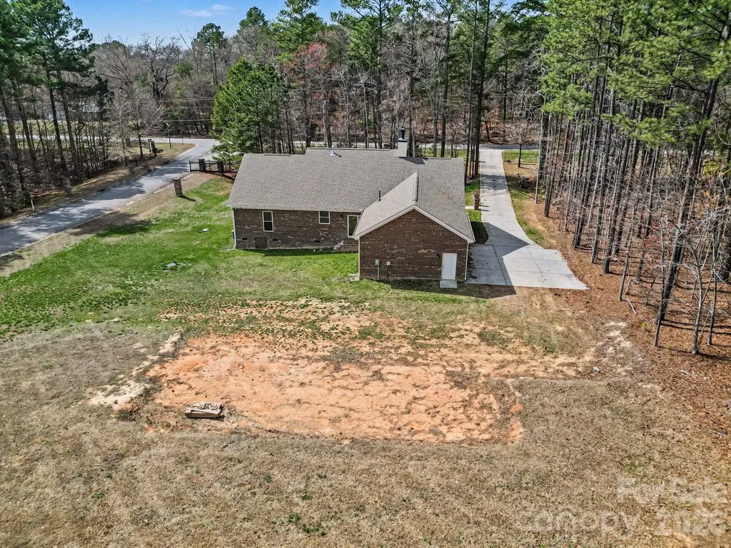 175 Cox Lake Road Stanley NC 28164