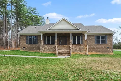175 Cox Lake Road Stanley NC 28164