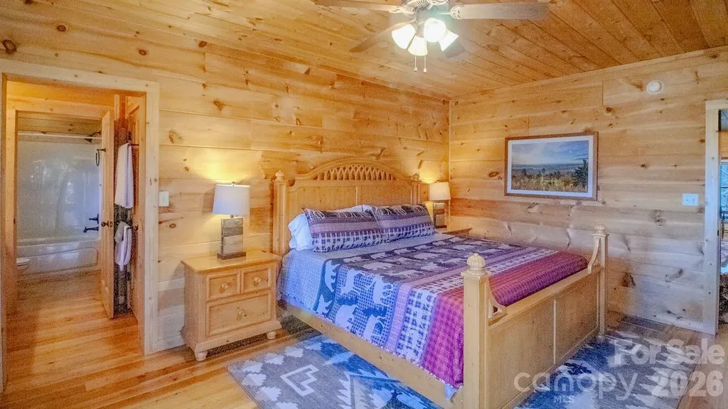 187 Gardeners Cove Whittier NC 28789