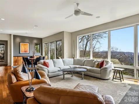 102 Horizon Hill Road Asheville NC 28804