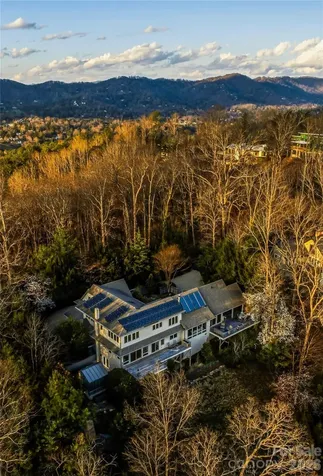 102 Horizon Hill Road Asheville NC 28804