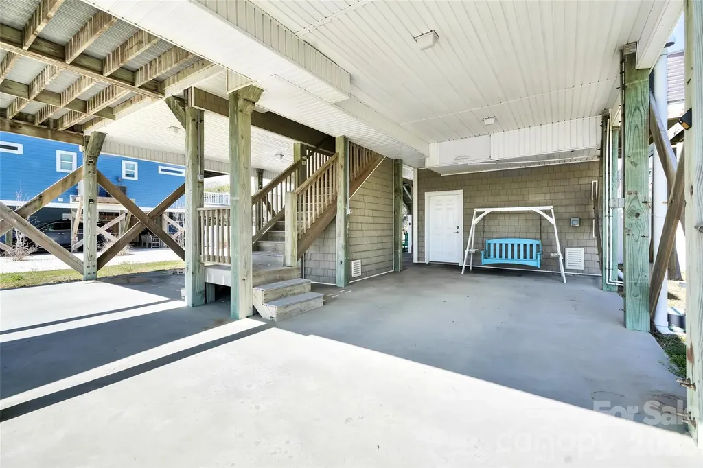 1018 W Dolphin Drive W Oak Island NC 28465