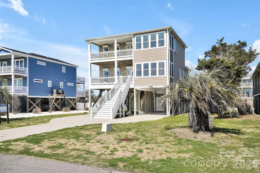 1018 W Dolphin Drive W Oak Island NC 28465