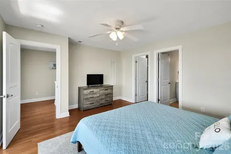 1018 W Dolphin Drive W Oak Island NC 28465