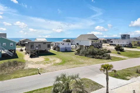 1018 W Dolphin Drive W Oak Island NC 28465