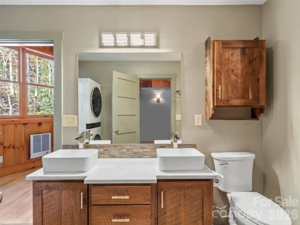 191 N Fork Road Burnsville NC 28714