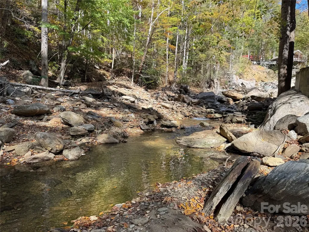 191 N Fork Road Burnsville NC 28714