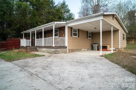 813 Severt Circle NE Lenoir NC 28645
