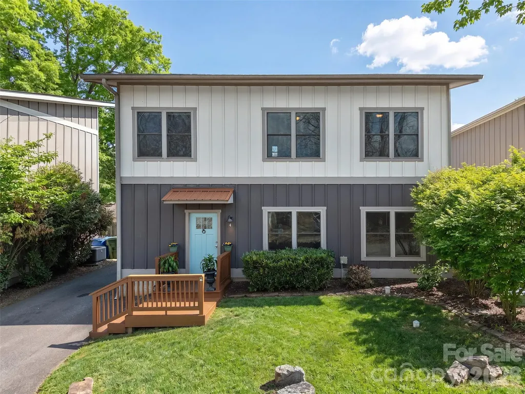 4 Grinnell Street Asheville NC 28806