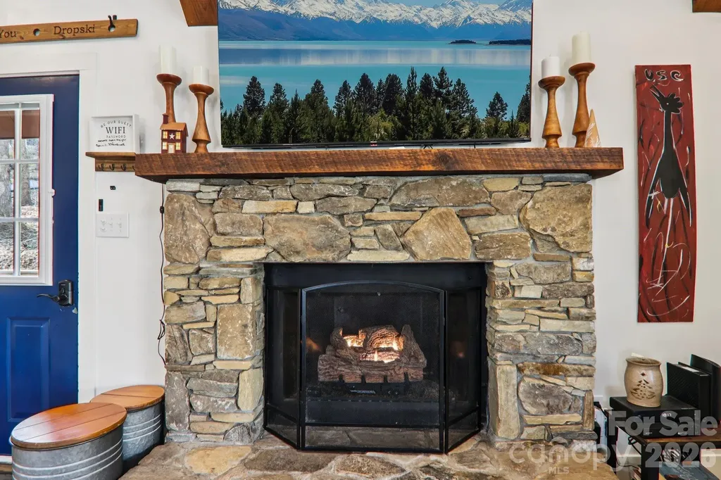 33 Fernbrook Road Maggie Valley NC 28751