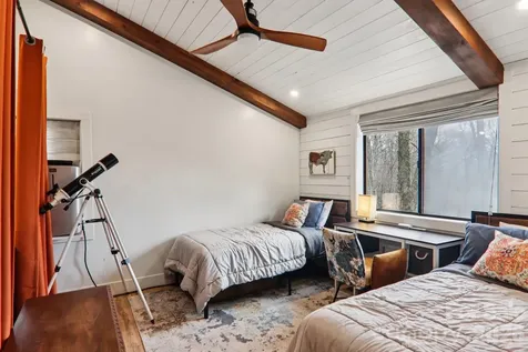33 Fernbrook Road Maggie Valley NC 28751