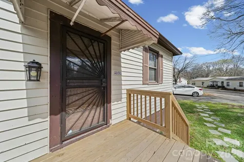 1866 Hilltop Circle Gastonia NC 28054