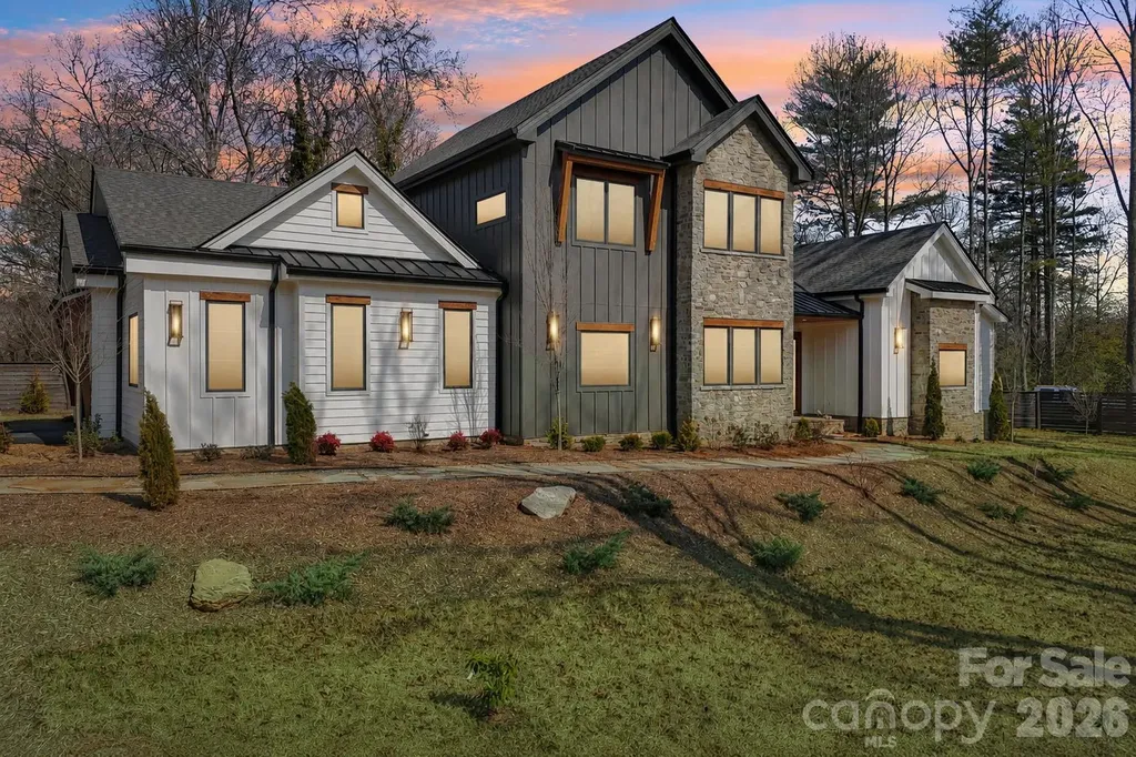 272 Glazener Road Brevard NC 28712