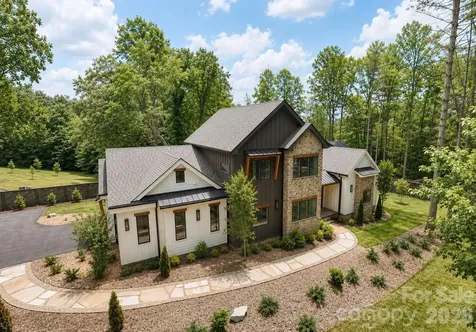272 Glazener Road Brevard NC 28712