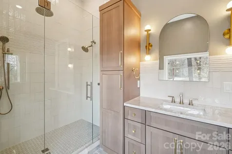 272 Glazener Road Brevard NC 28712