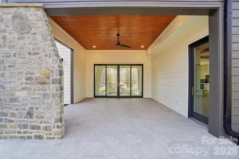 272 Glazener Road Brevard NC 28712