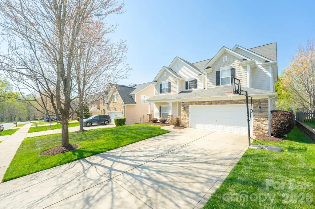 10346 Falling Leaf Drive NW Concord NC 28027