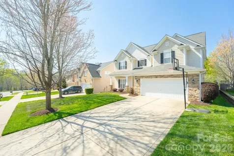 10346 Falling Leaf Drive NW Concord NC 28027