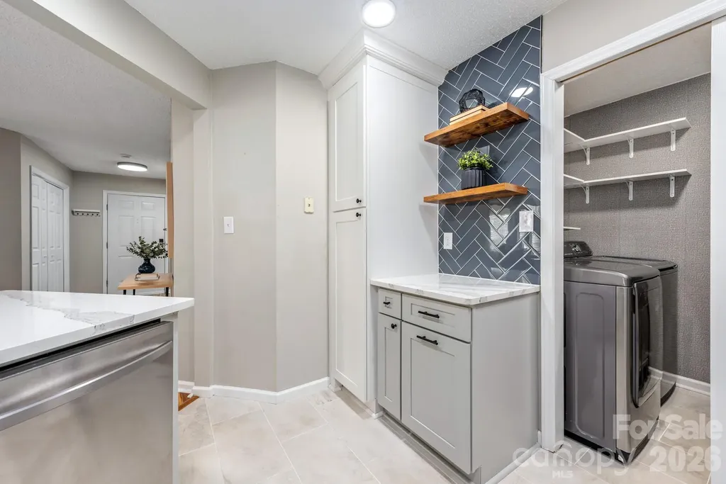 6039 Gray Gate Lane Charlotte NC 28210